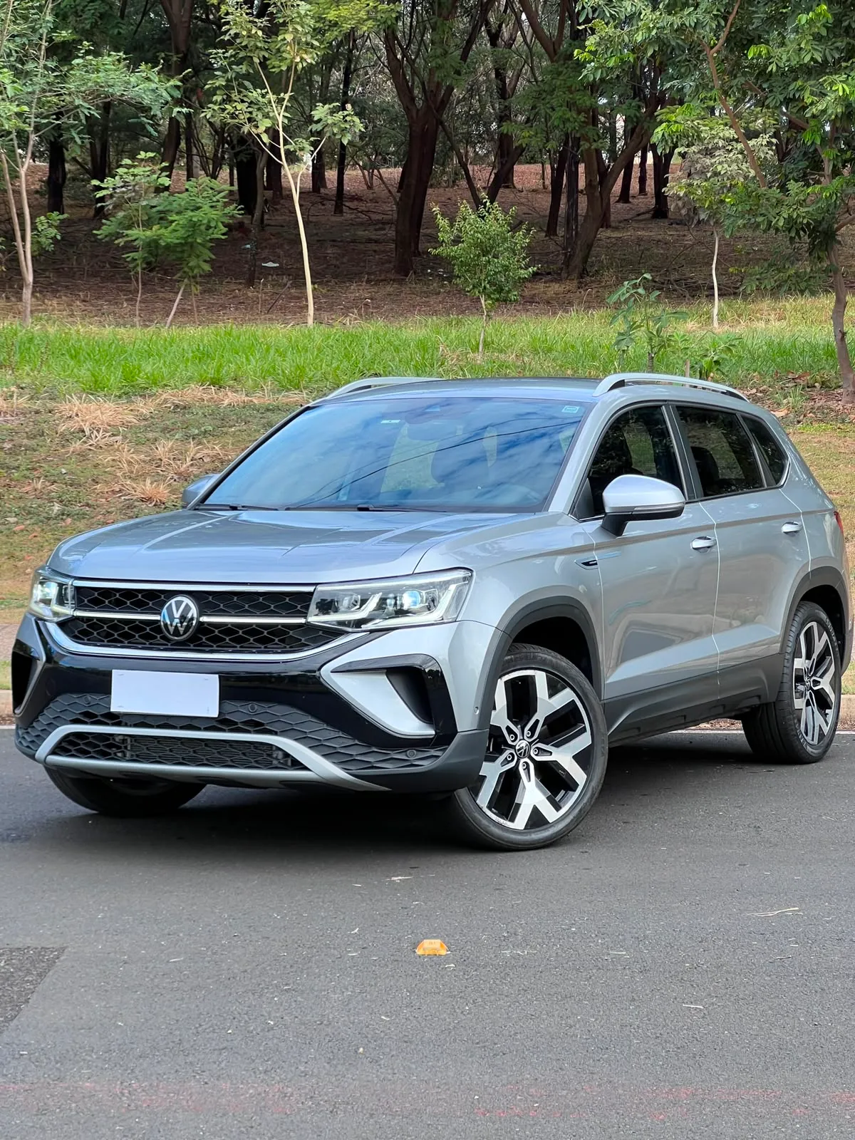 VW Taos 1.4 250TSI Highline 2024